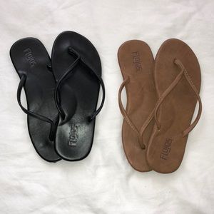 Flojos flip flops (2 pairs)